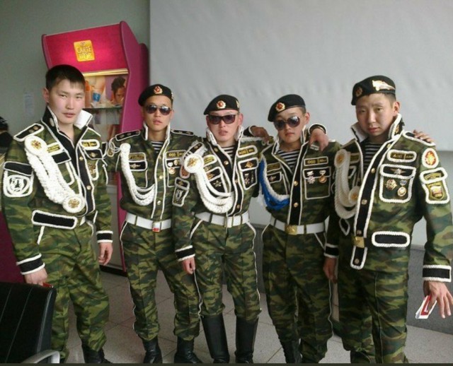 Пи*оры среди дальнобоев и прочие у*бки на дороге