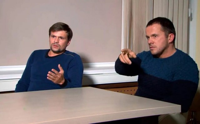 Во время речи президента США Джо Байдена об инфляции на него нагадила птица