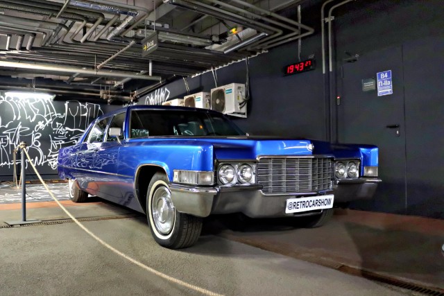 Retro Car Show. Картинки с выставки