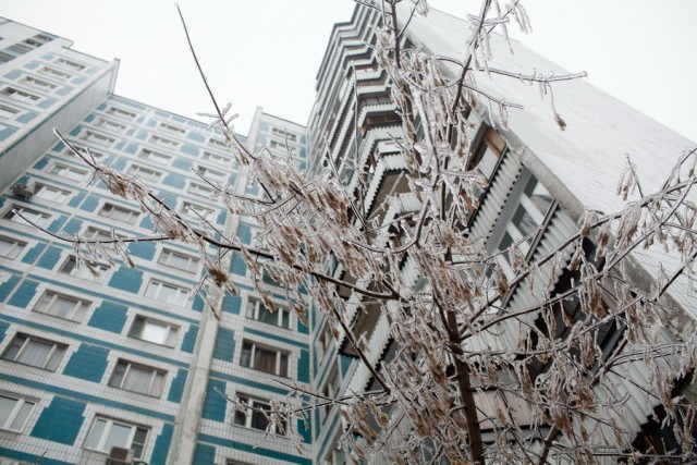 Лед на улицах Москвы