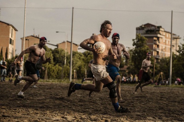 Кровожадная версия футбола: кальчо флорентино