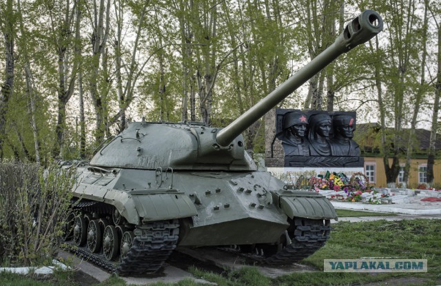 Проход техники. Москва, Тверская 29 апреля