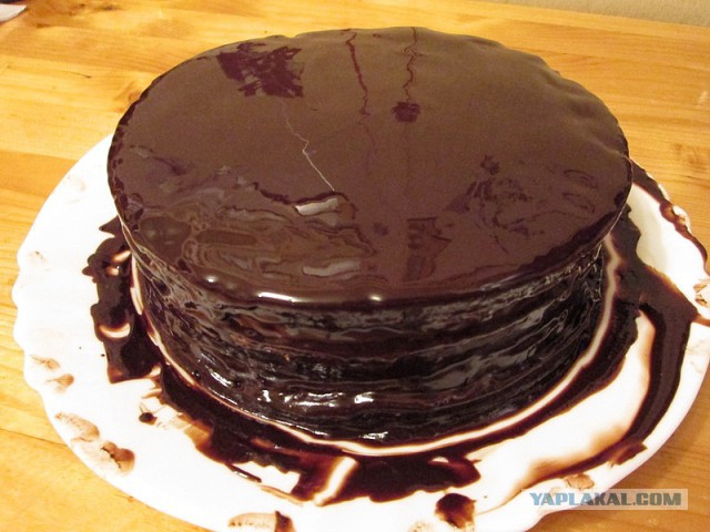 Торт «Прага» классический.