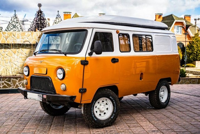 УАЗ не будет хоронить «Буханку», «Хантера» и «Патриота». Они будут вечными