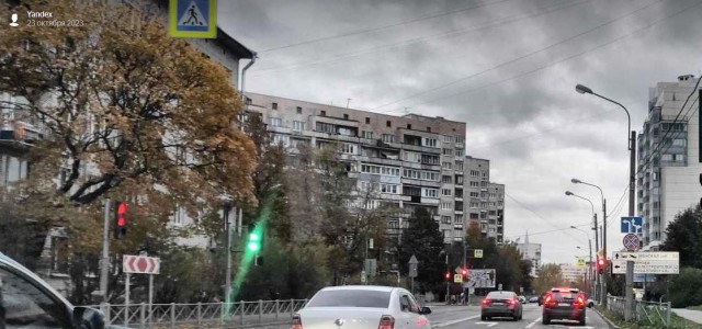 Автор интересуется, кто виноват в ДТП?