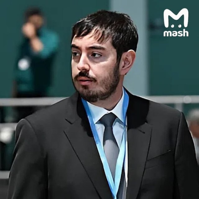 Сын президента Азербайджана Ильхама Алиева задолжал около миллиона рублей налогов за свой особняк в Барвихе.