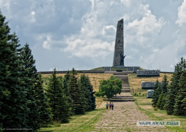 Памятники Великой Отечественной...