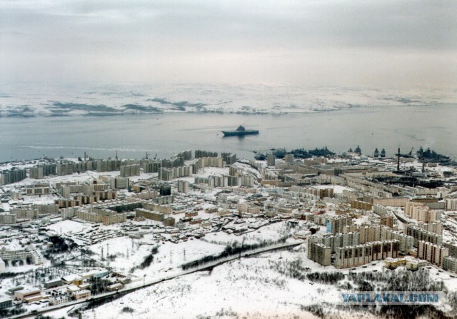 Авианосец «Адмирал Кузнецов». Или как его ласково называют моряки - "Кузя"