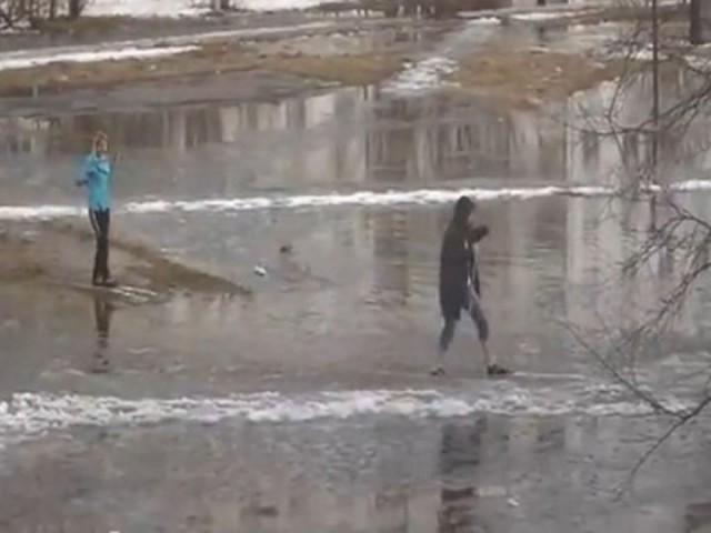 Когда айфонов не было, а снег был, Москва.
