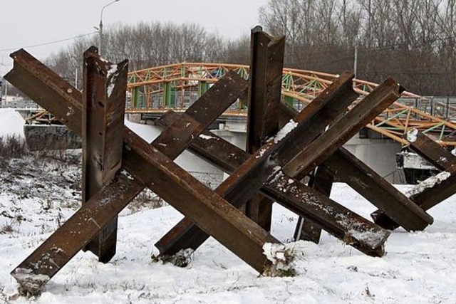 В Екатеринбурге уничтожили арт-объект, посвящённый коррупции в «Роскосмосе»
