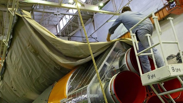 В России остановлена разработка лунной сверхтяжелой ракеты для полётов на Луну