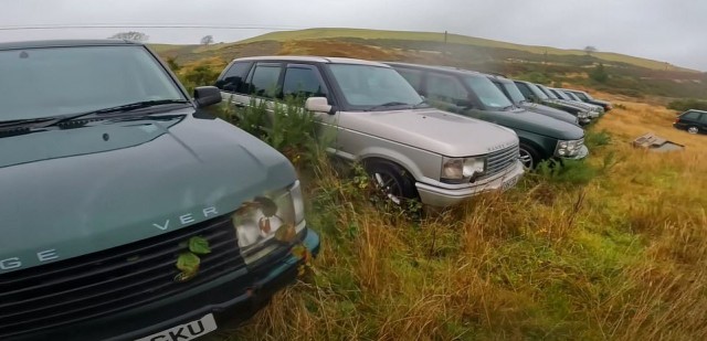 Кладбище Range Rover, спрятанное в сельской местности Уэльса