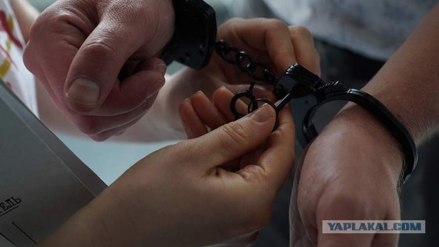 Начальник представительства Минобороны РФ арестован по делу о взятке