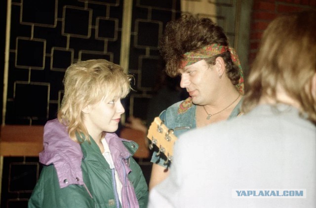 Вечером на лавочке...