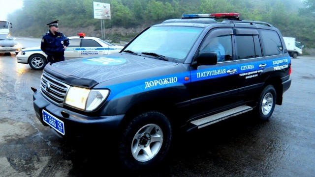 Принять вправо и остановиться: милицейские автомобили в СССР