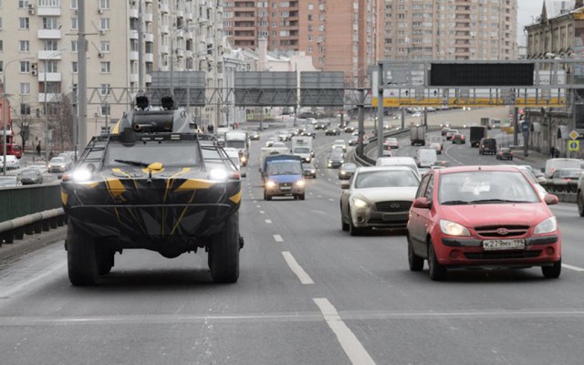 Пропускайте скорую!