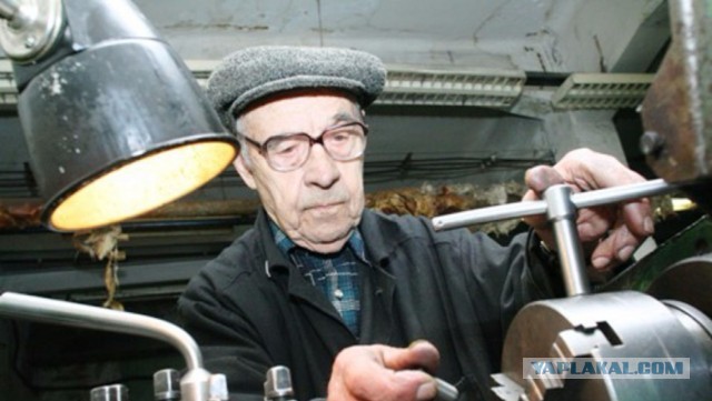 Незаслуженный отдых: 60% граждан предпенсионного возраста не работают