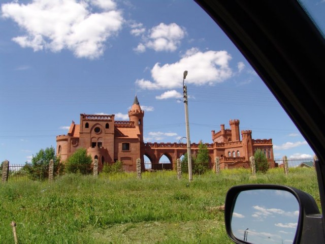 Заброшенный особняк бандита из 90-х годов
