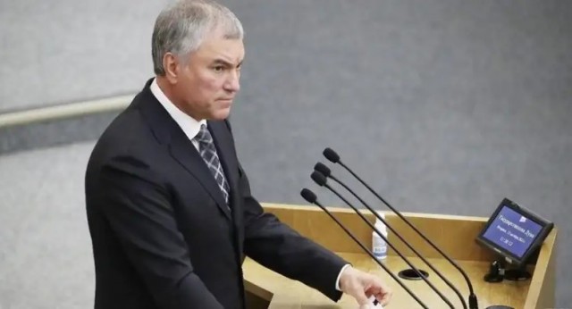 Если вы такие принципиальные, начните с того, что откажитесь от государственных грантов