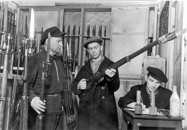 Фотографии из прошлого нашей страны - 15