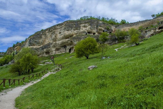Пещерный город Чуфут-Кале, Крым