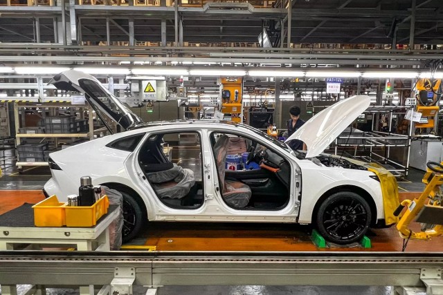 Как собирают автомобили Changan