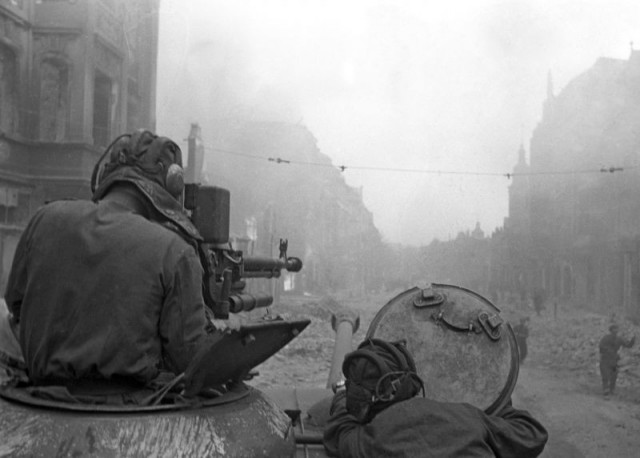 Великая Отечественная в фотографиях - 17