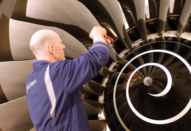 Фото с места крушения малазийского Боинга 777