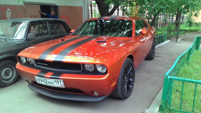 Уникальные авто в нашем дворе