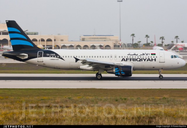 Самолет A320 ливийской авиакомпании Afriqiyah Airways захвачен угонщиками