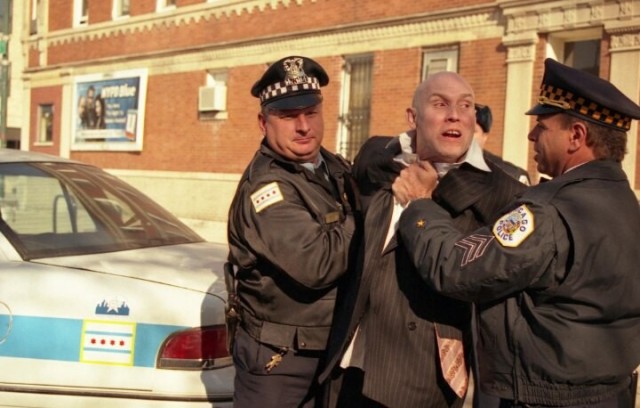 В Шереметьево инженер «Аэрофлота» спрятался в туалете самолёта, который вылетал в Майами. Он хотел зайцем улететь в Америку