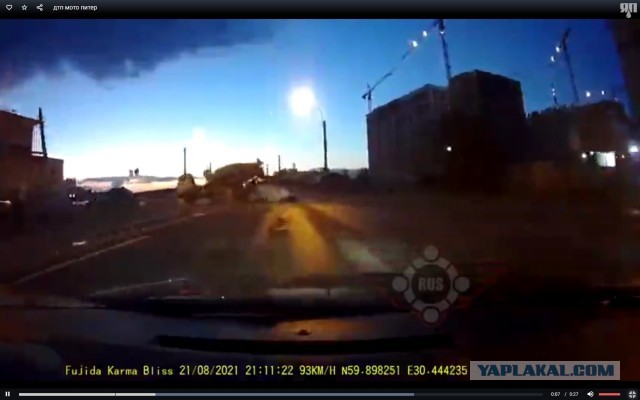 Суд в Петербурге отпустил водителя КАМАЗа по вине которго разбились два мотоциклиста.