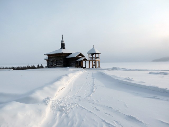Братск. Над затопленной страной.