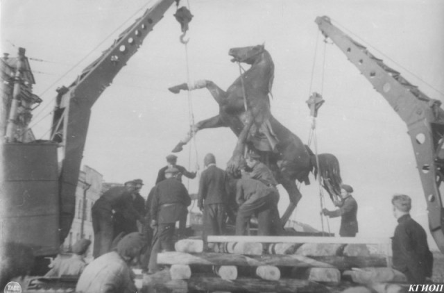 Фотографии из прошлого нашей страны - 30