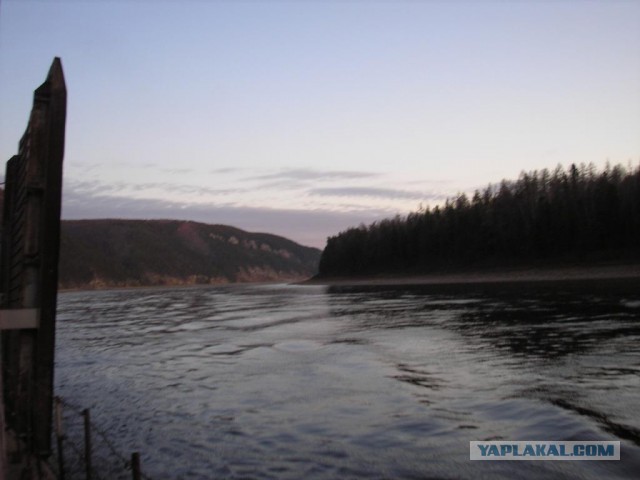 Река Лена. На самодельном плоту