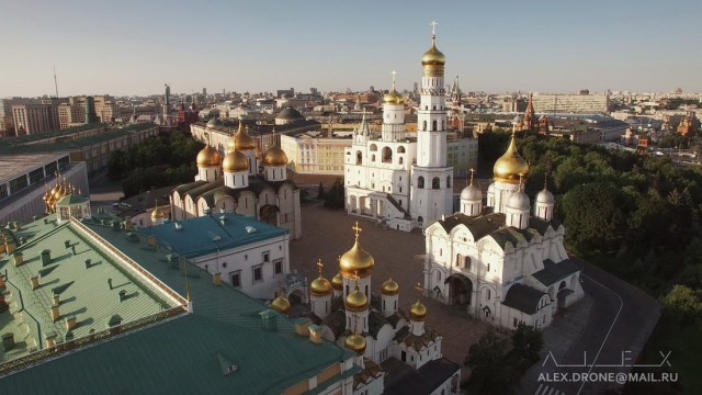 Над Москвой на квадрокоптере