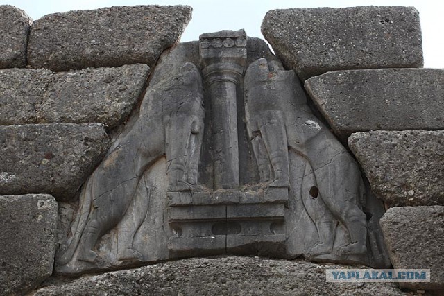 Древнейшие в России памятники архитектуры - 2 (Царский Курган)