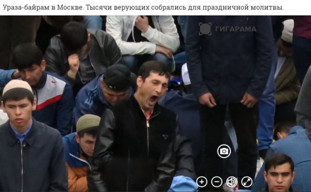 Гигапиксельная панорама празднования Ураза-байрама в Москве