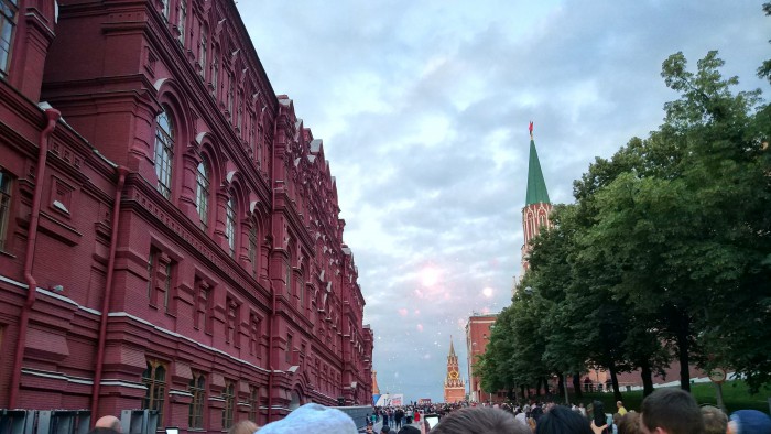 Салют в Москве. Я немного, точнее сильно в шоке