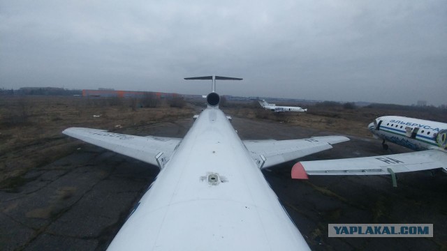 Заброшенные самолёты и аэропорты