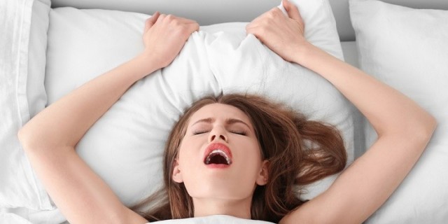 Оргазм лечит мигрень, — учёные