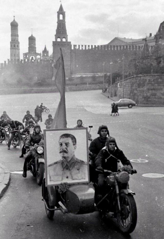Москва и москвичи. Двадцатый век. 21.04.25