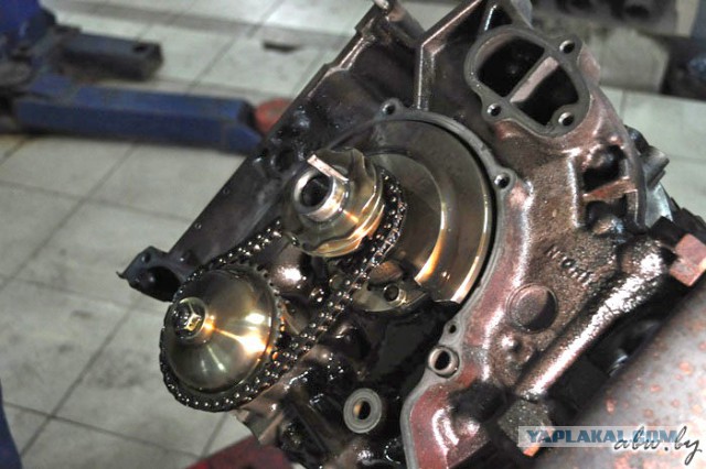 Разбираем роторный двигатель Mazda RX-8