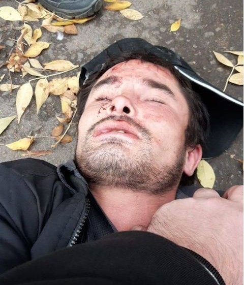 В Уфе задержали 27-летнего неадеквата, избившего девушку с собакой у многоэтажки.