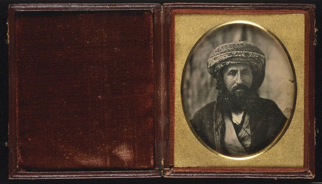 Окно в прошлое: 30 первых фотоснимков, сделанных в 1839 году Джоном Гершелем