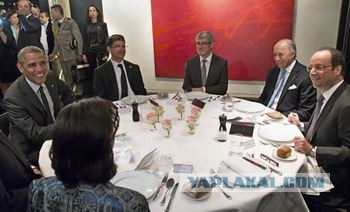 Олланд поужинал с Путиным в Елисейском дворце