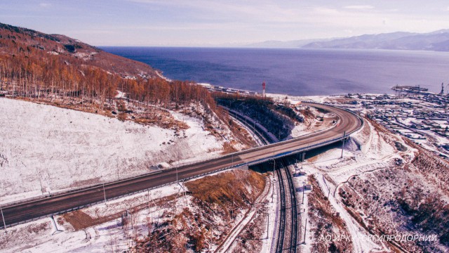 Красота осеннего Байкала