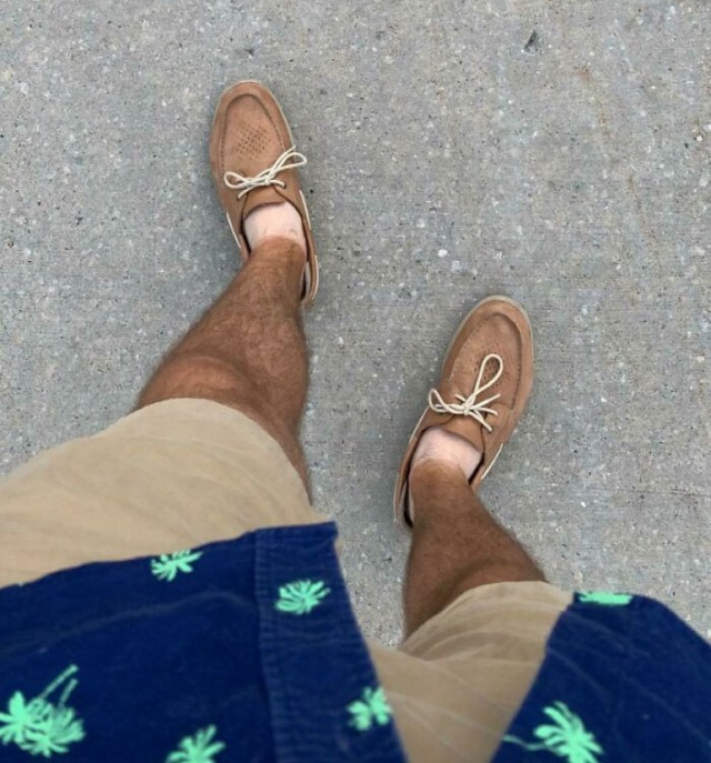 Да не нужен мне твой солнцезащитный крем!