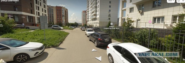 Ребенка надо за руку держать и по сторонам смотреть, тогда не будет бед.