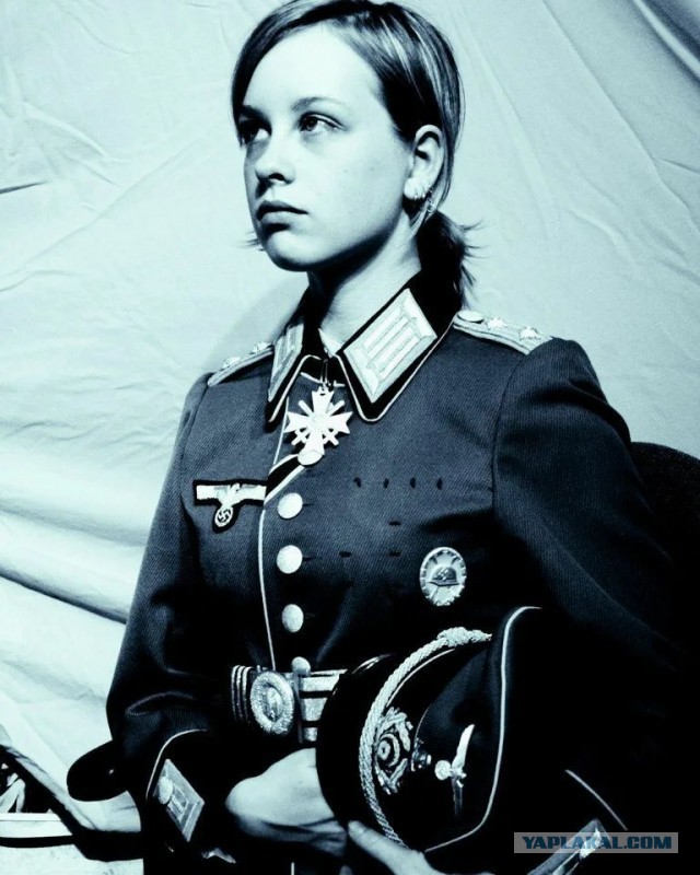 Евреев бьют